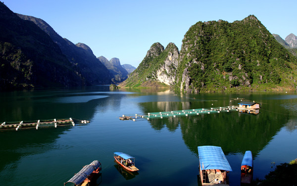 四季浩坤湖