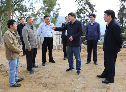 自治区政协办公厅选举联络工作办公室雷德明主任,自治区政协
