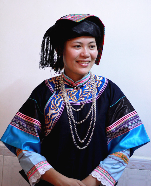 广西西林政协网 - 政协摄影 - 西林壮族姑娘