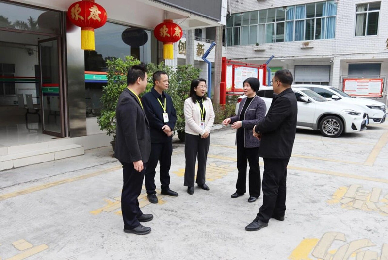 蔡文姬开展春节前走访慰问活动