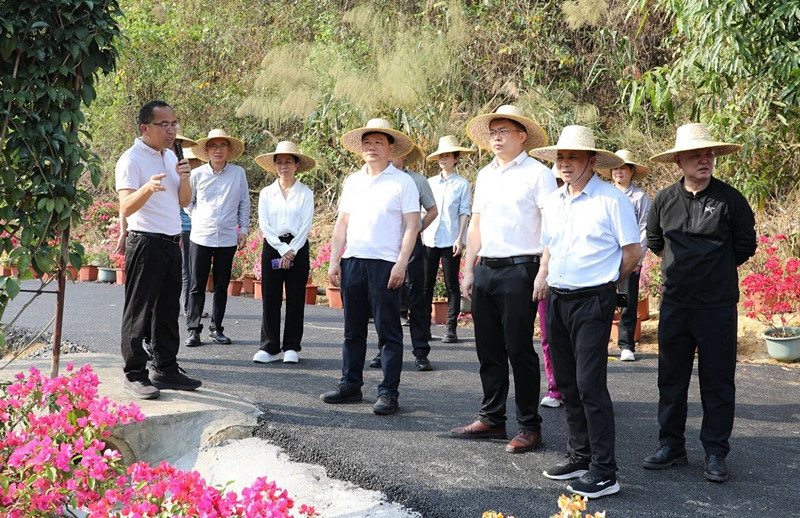 贺州市政协考察组到我市考察