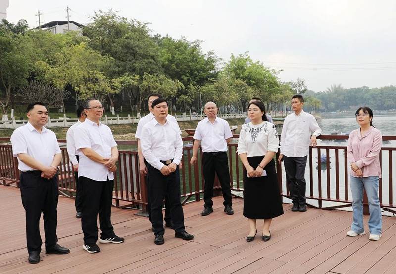 贺州市政协考察组到我市考察