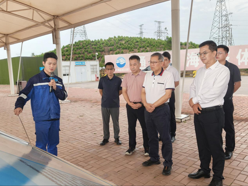 黄建宁率队到梧州市、钦州市开展专题调研